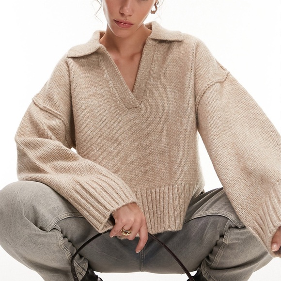 Topshop Sweaters - Topshop Beige V-Neck Sweater
